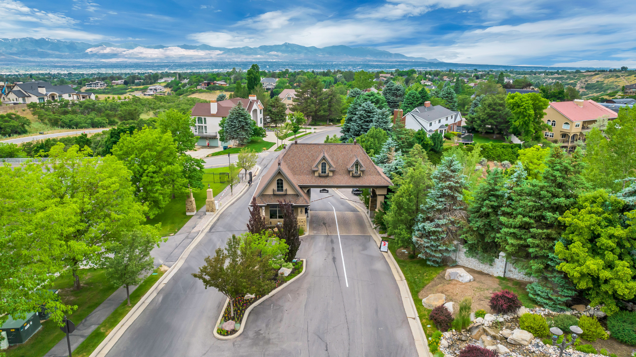 main property photo 79
