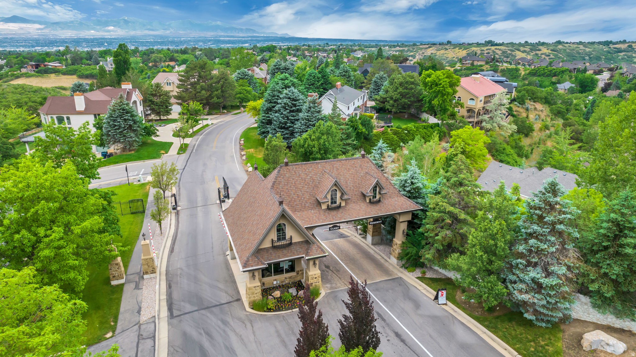 main property photo 81