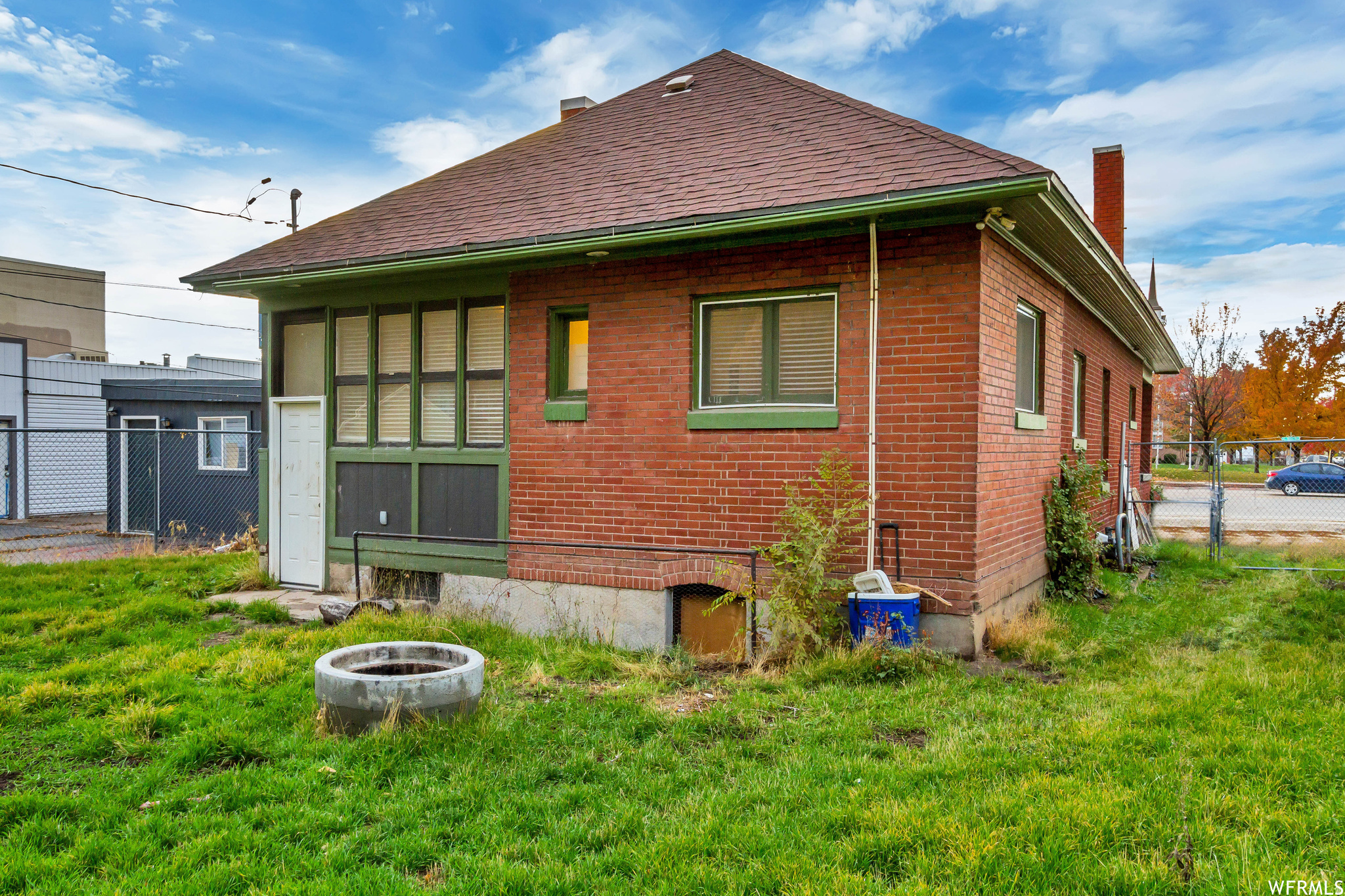 main property photo 16