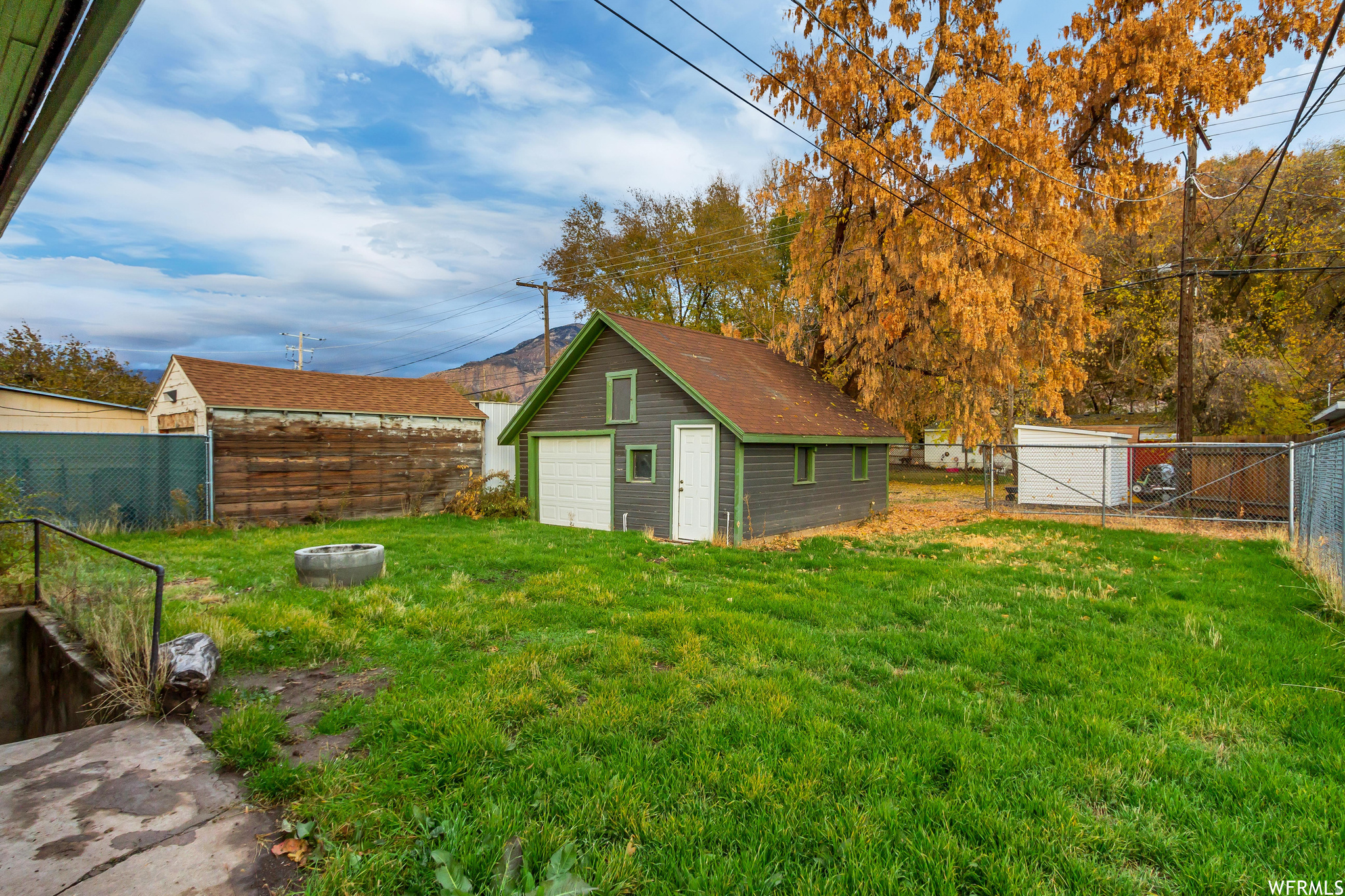 main property photo 18