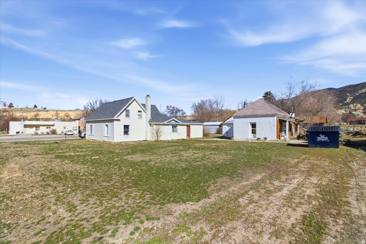 main property photo 35