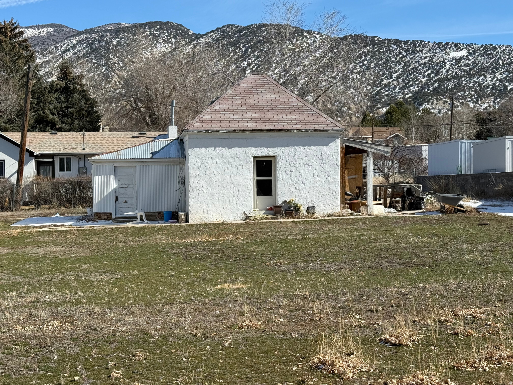 main property photo 5