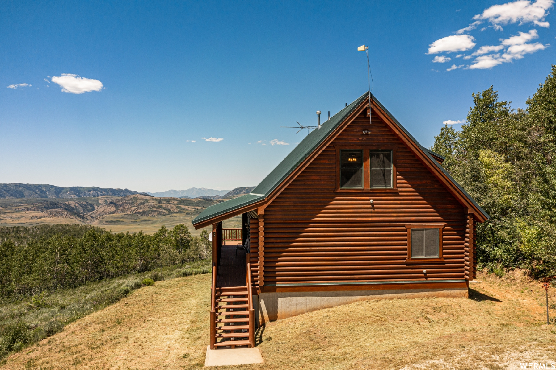 main property photo 16