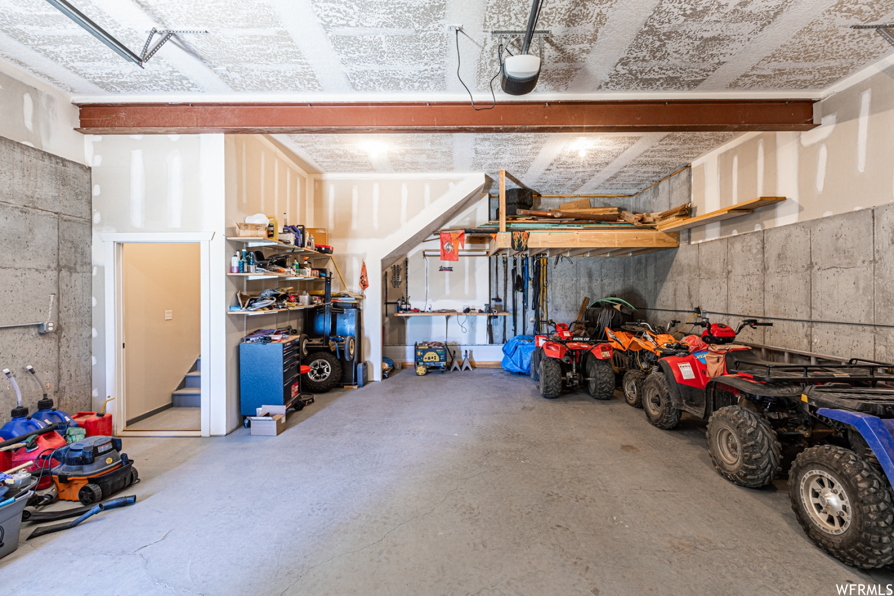 main property photo 21