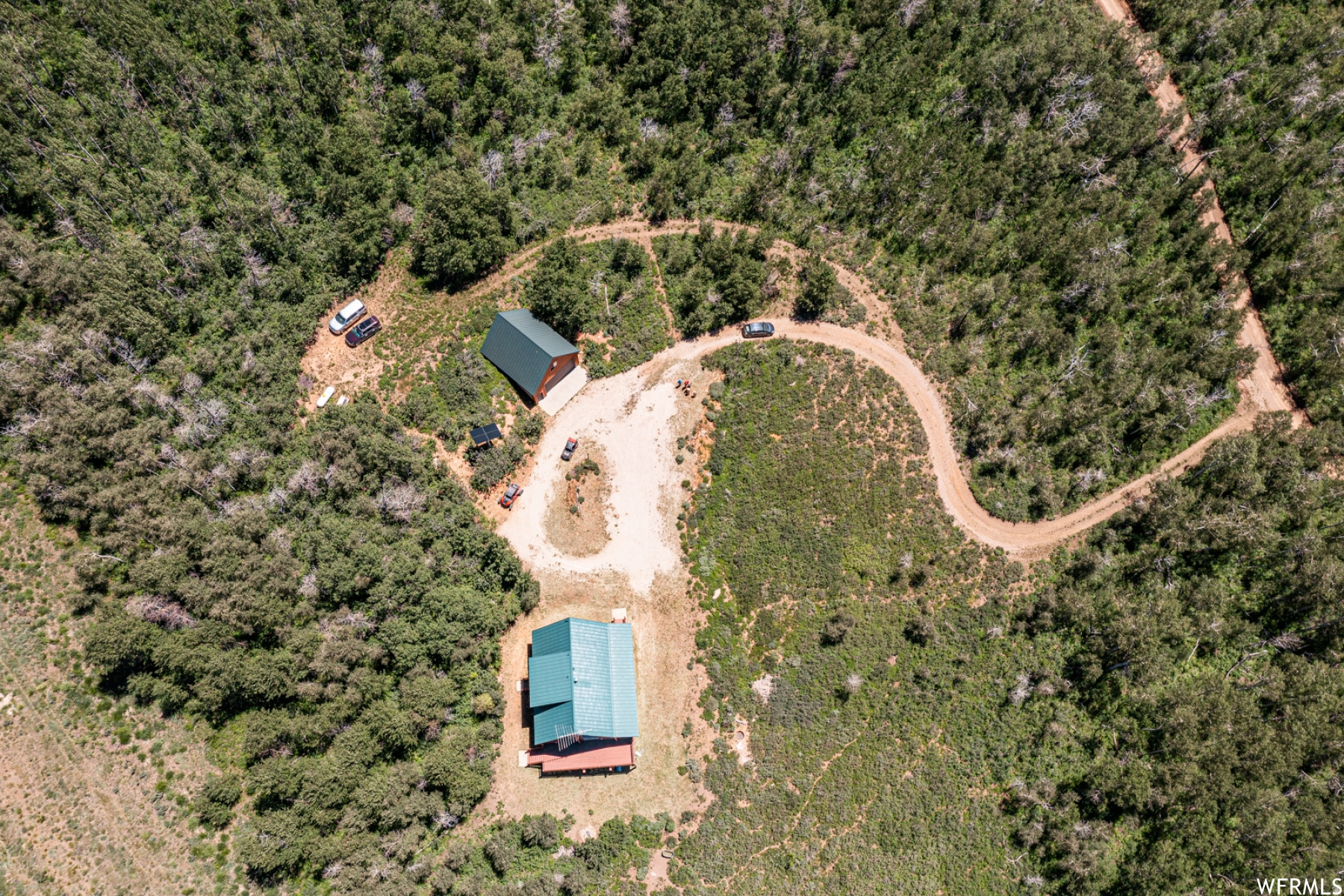 main property photo 30