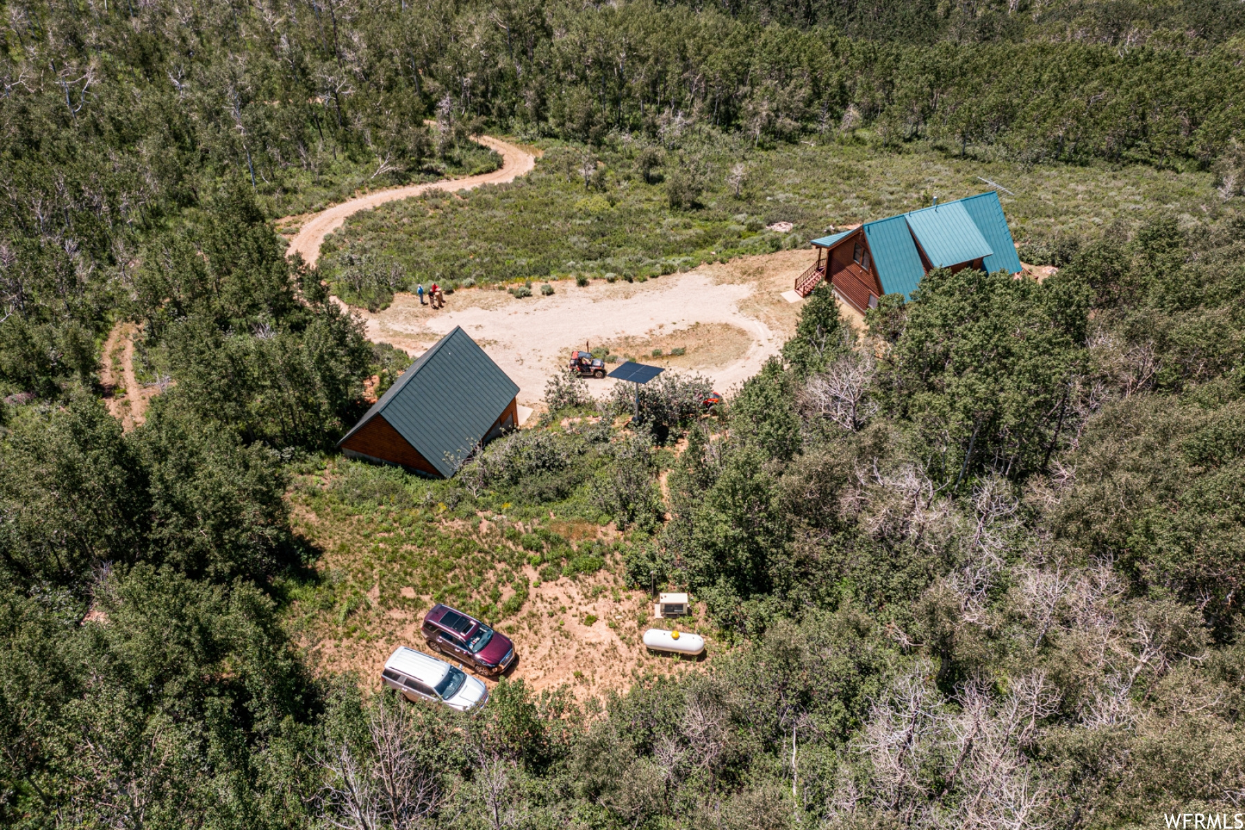 main property photo 35