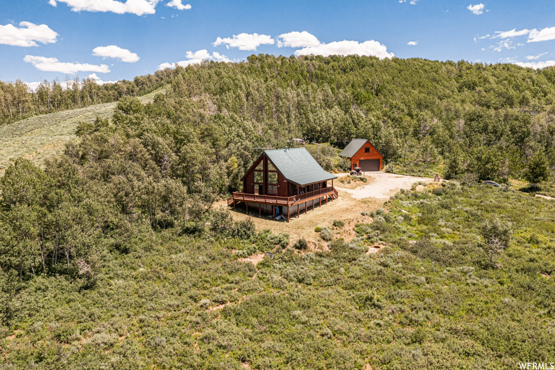 main property photo 41