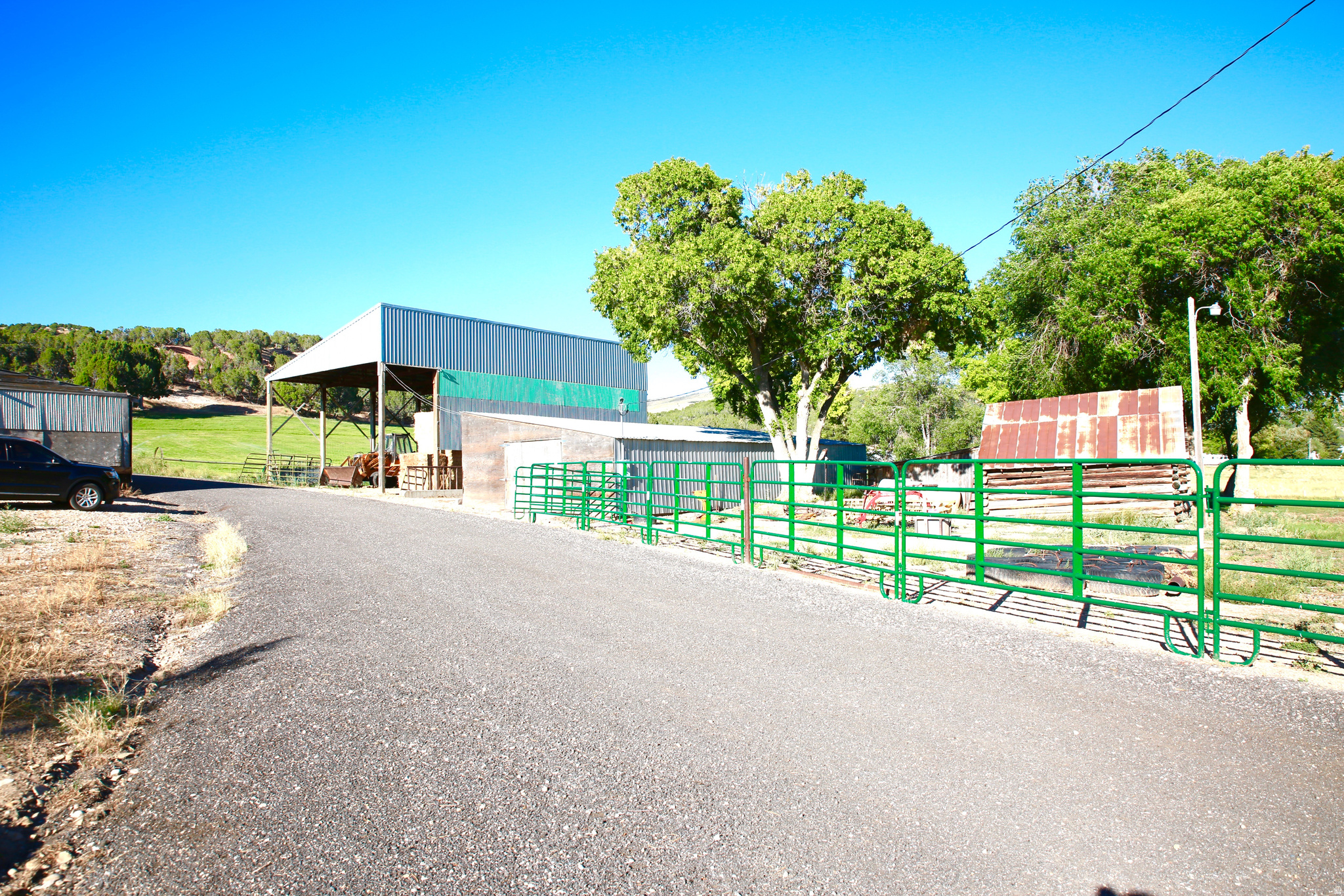 main property photo 6