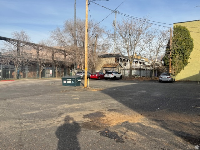 main property photo 11