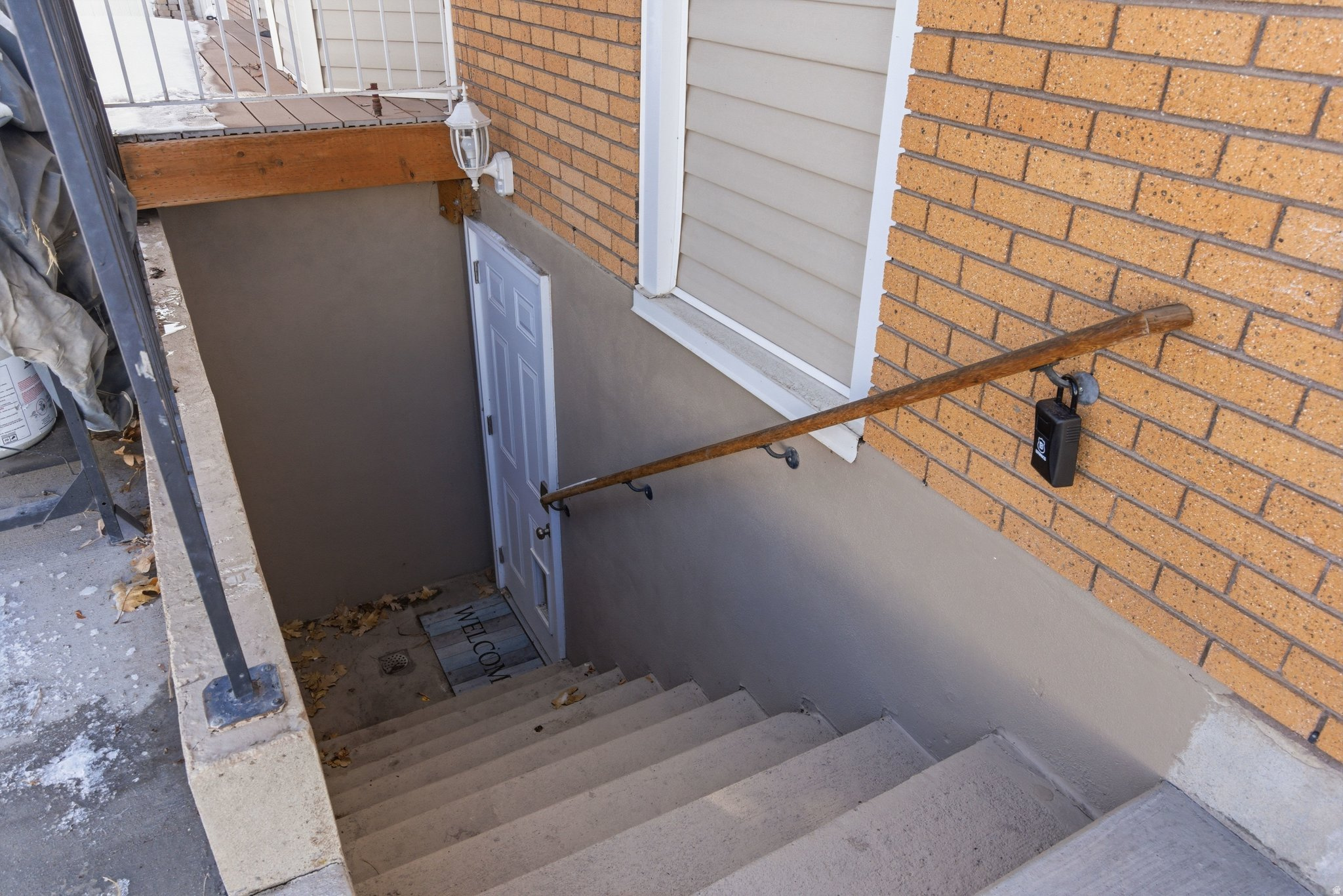 main property photo 25