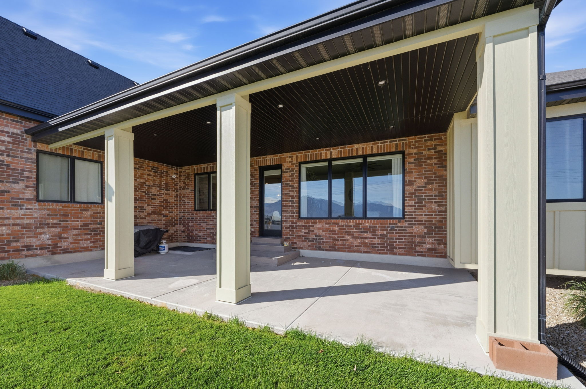 main property photo 55