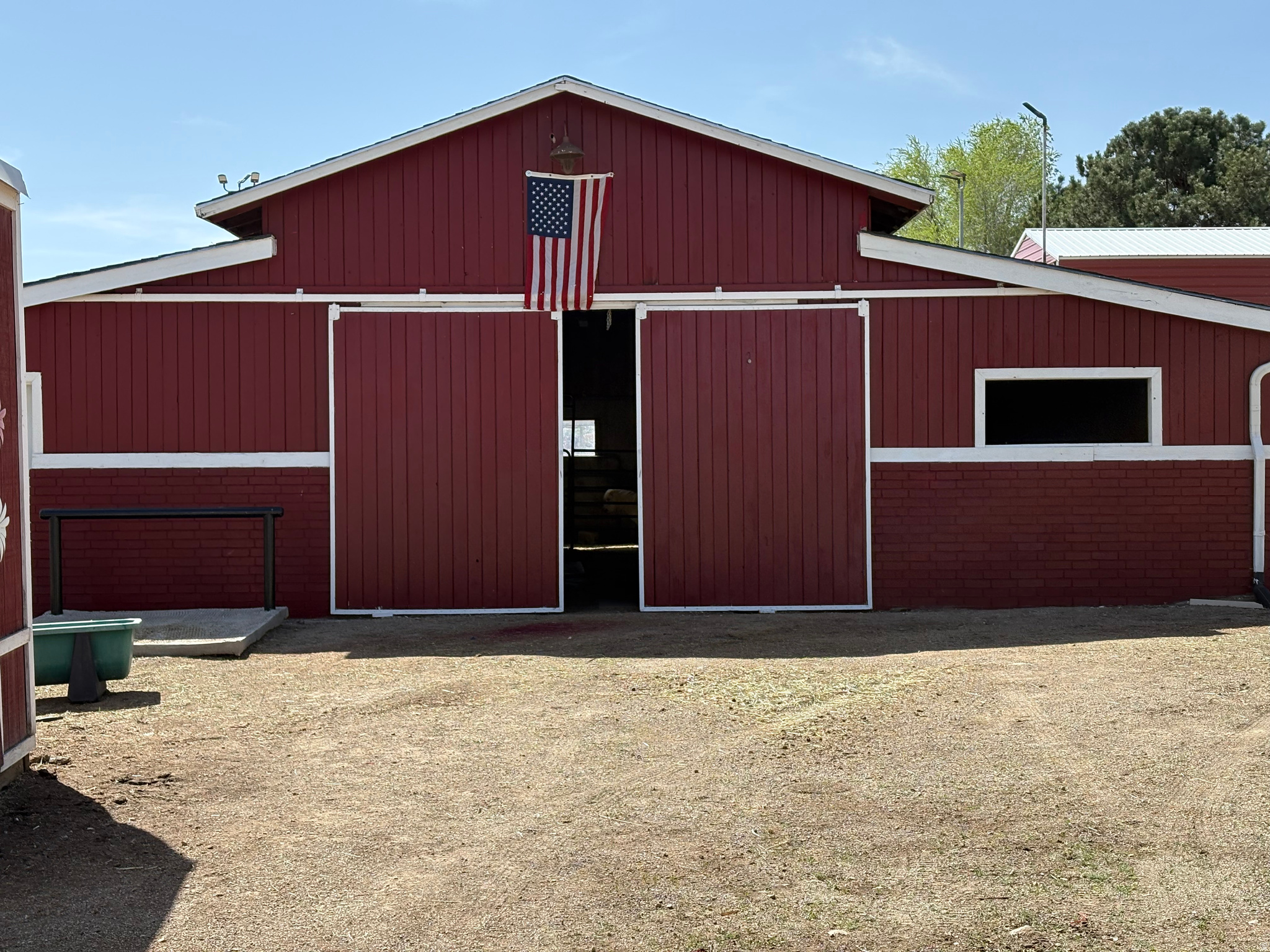 main property photo 27