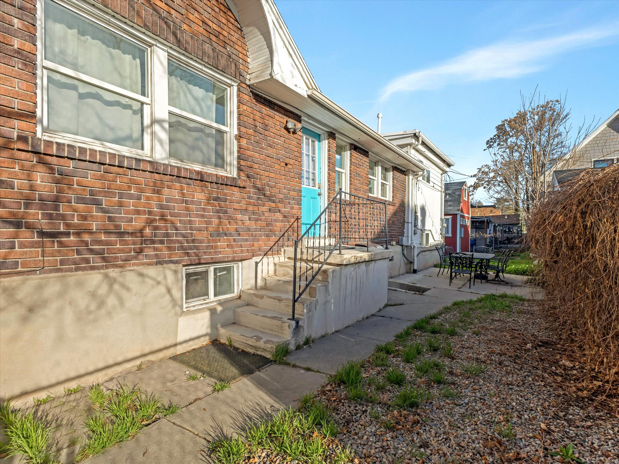 main property photo 25