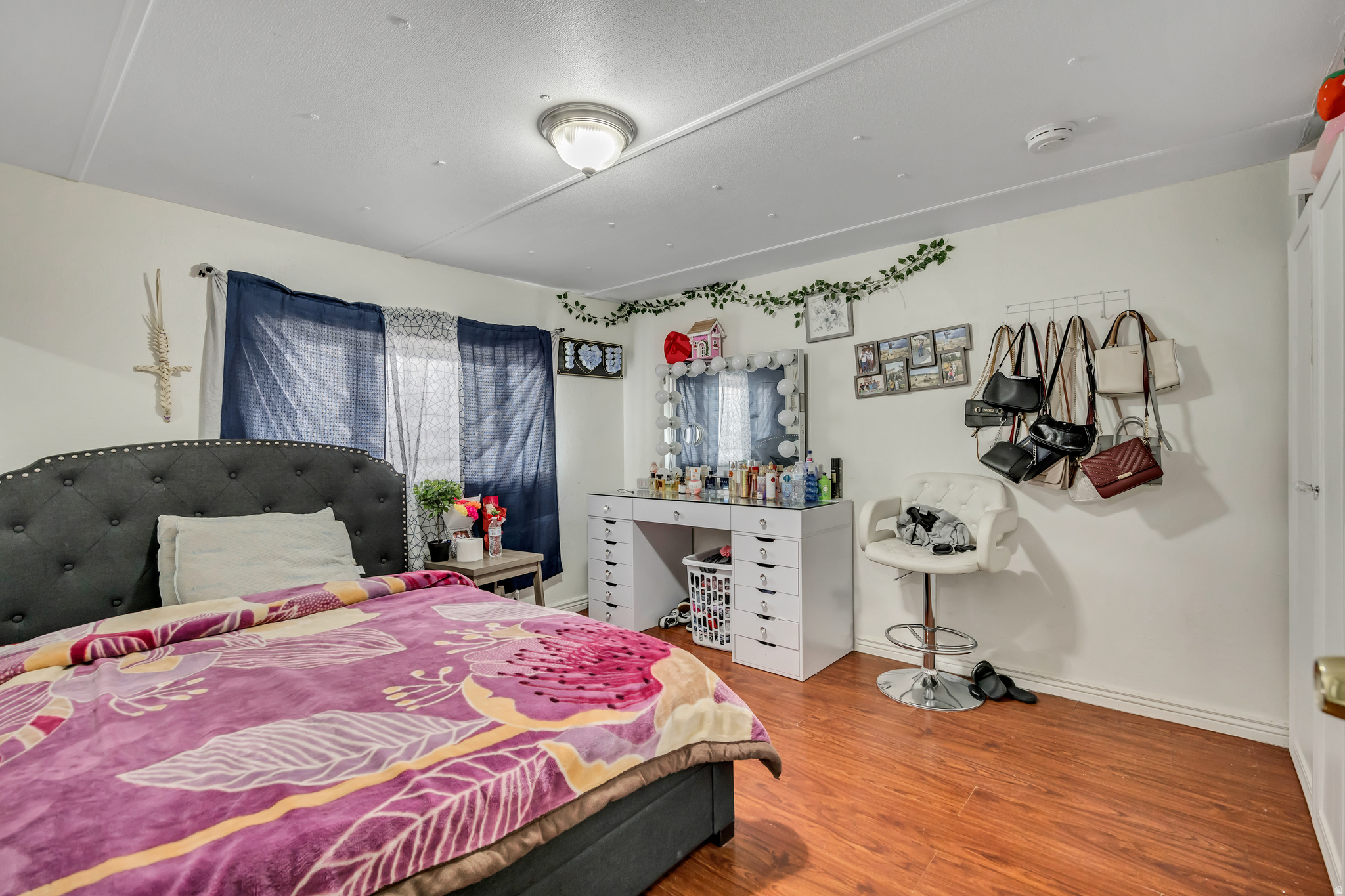 main property photo 7