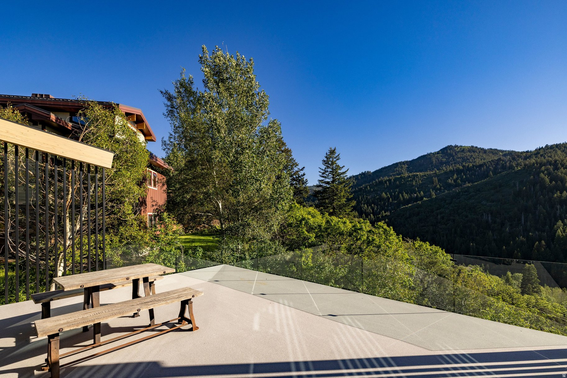 main property photo 56