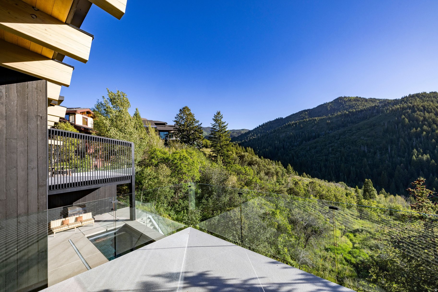 main property photo 64