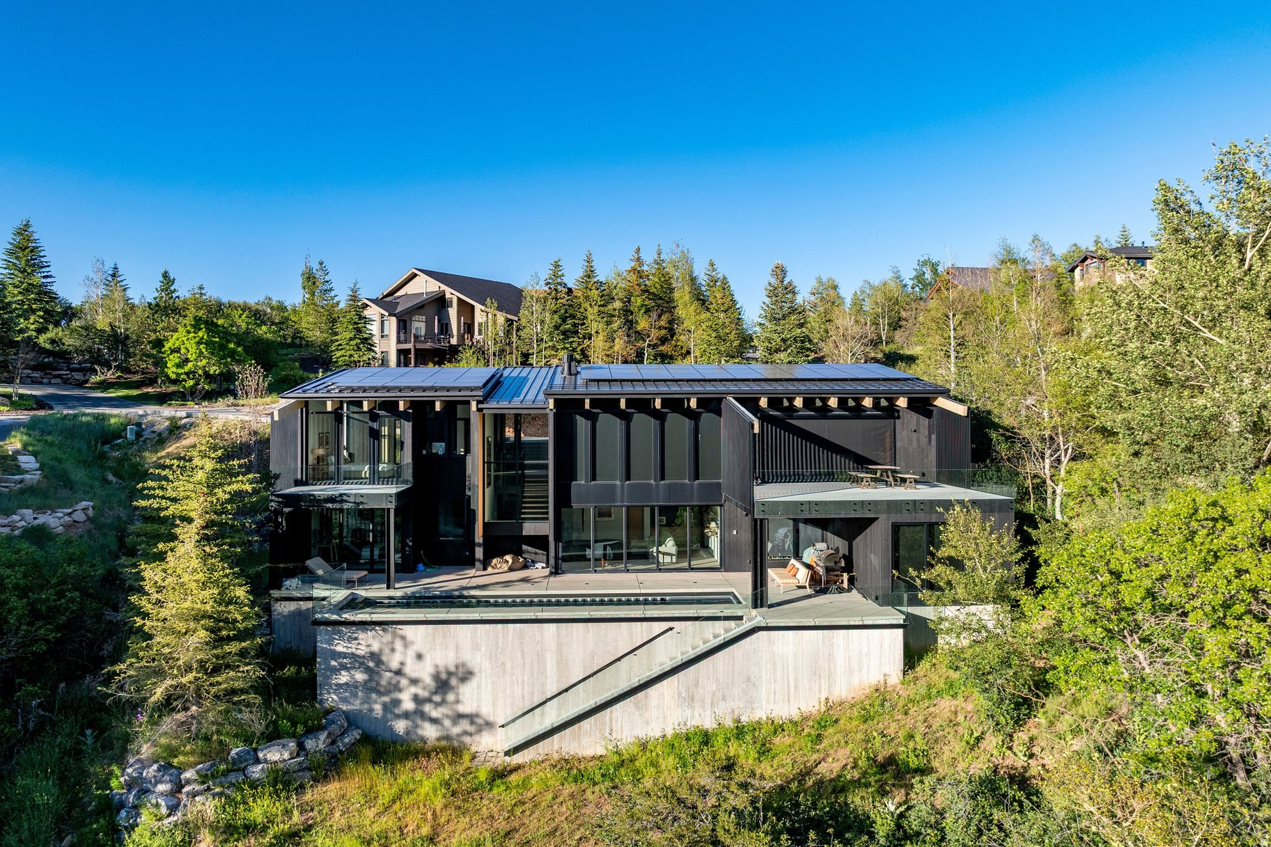 main property photo 76