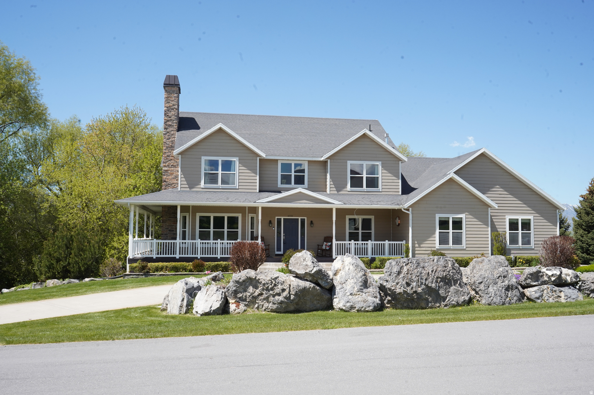 main property photo 53