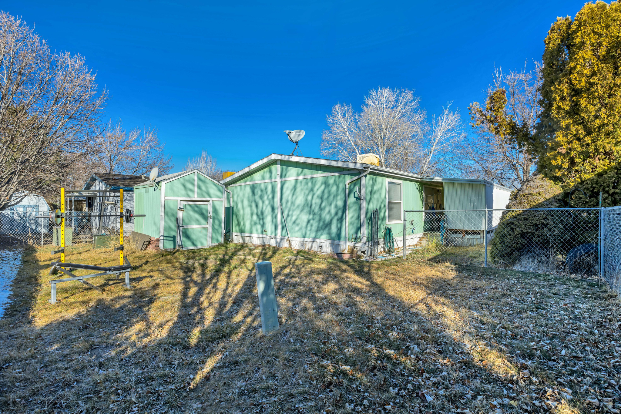 main property photo 4