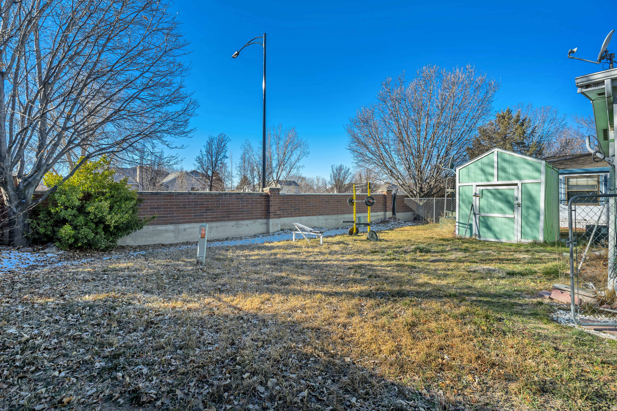 main property photo 6