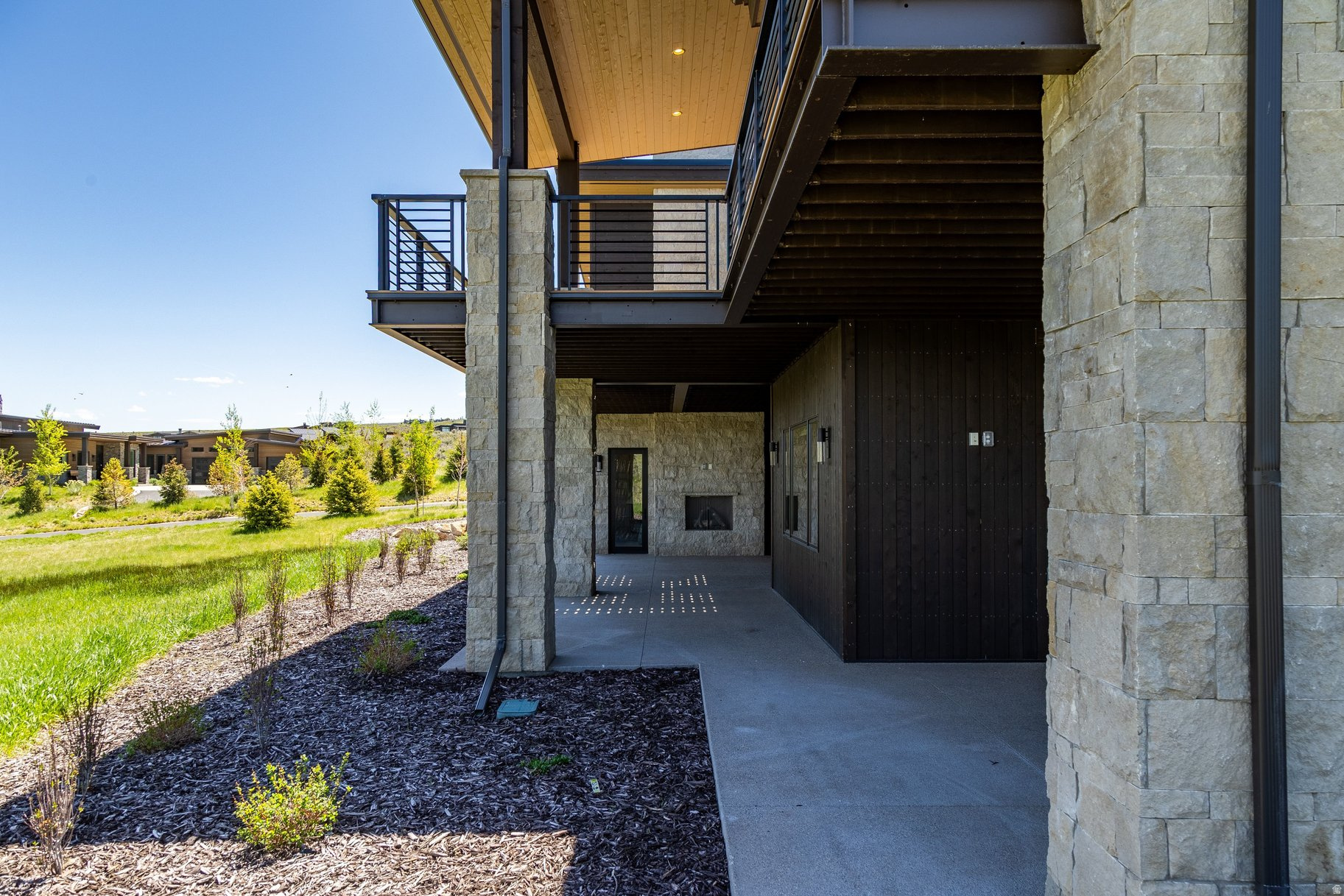 main property photo 65