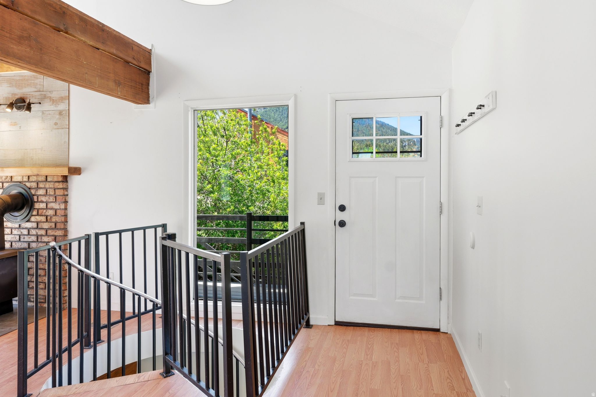 main property photo 11