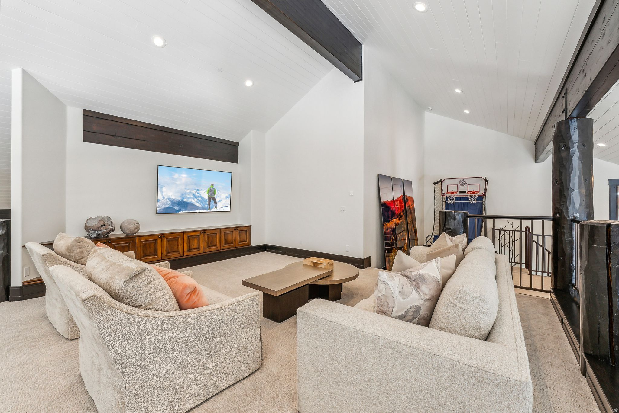 main property photo 102