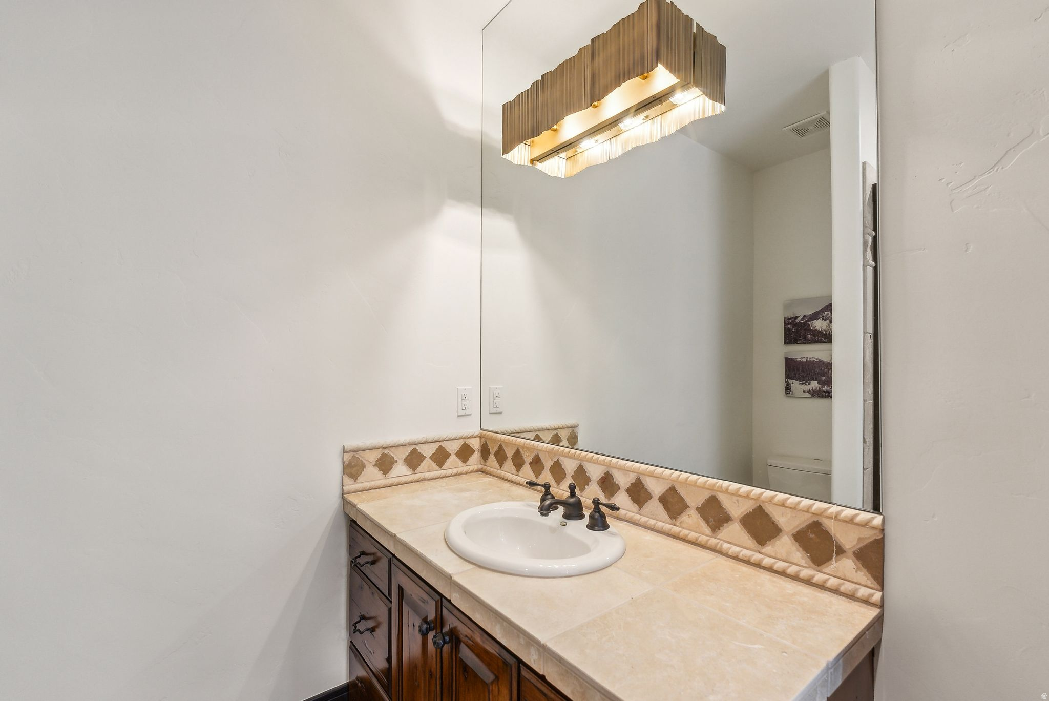 main property photo 103