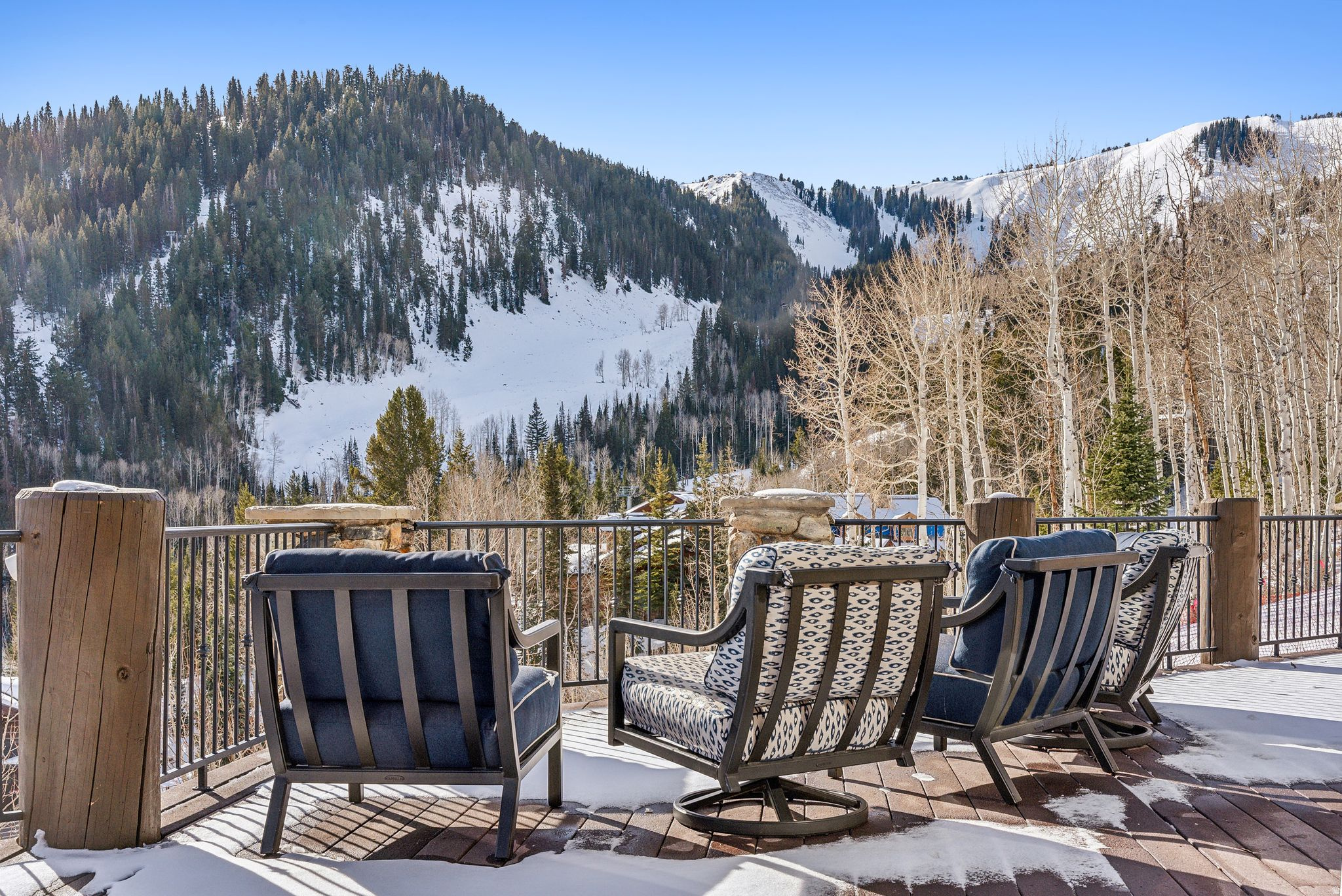 main property photo 74