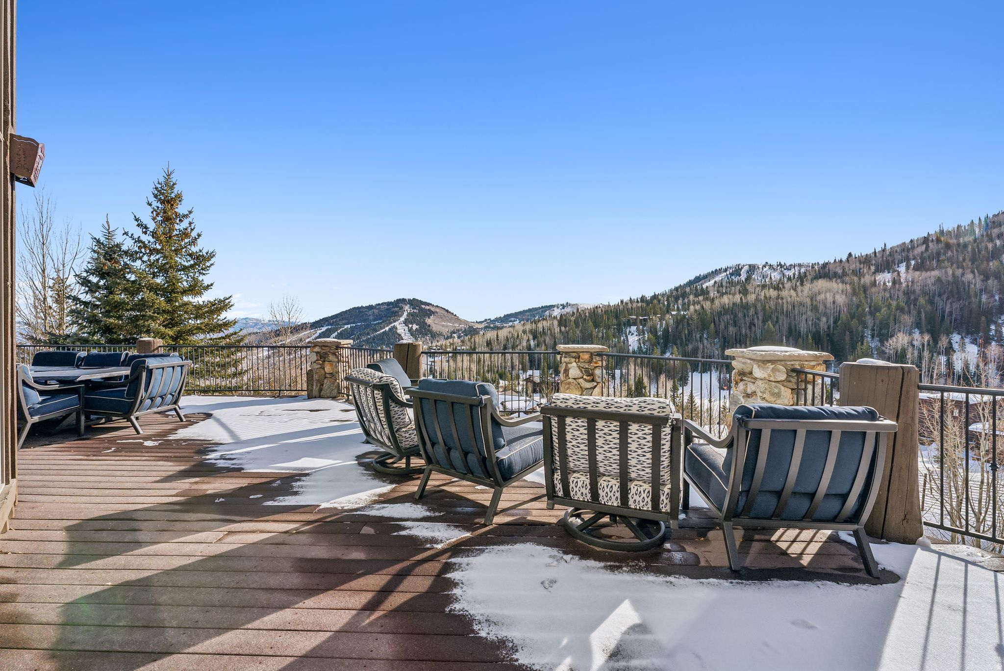 main property photo 76