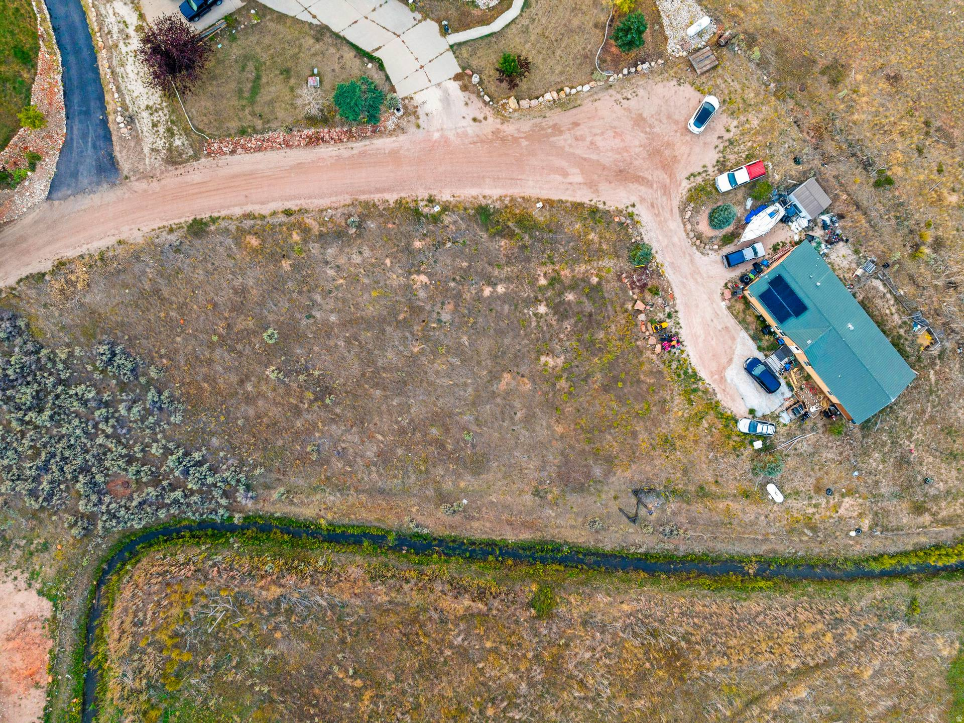 main property photo 3