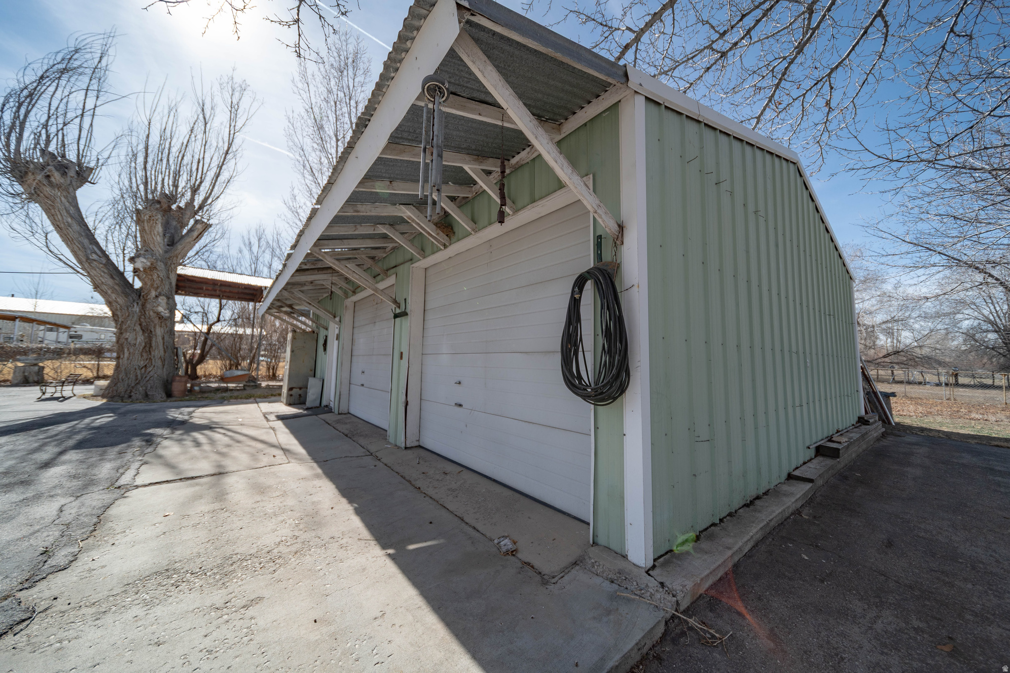 main property photo 46