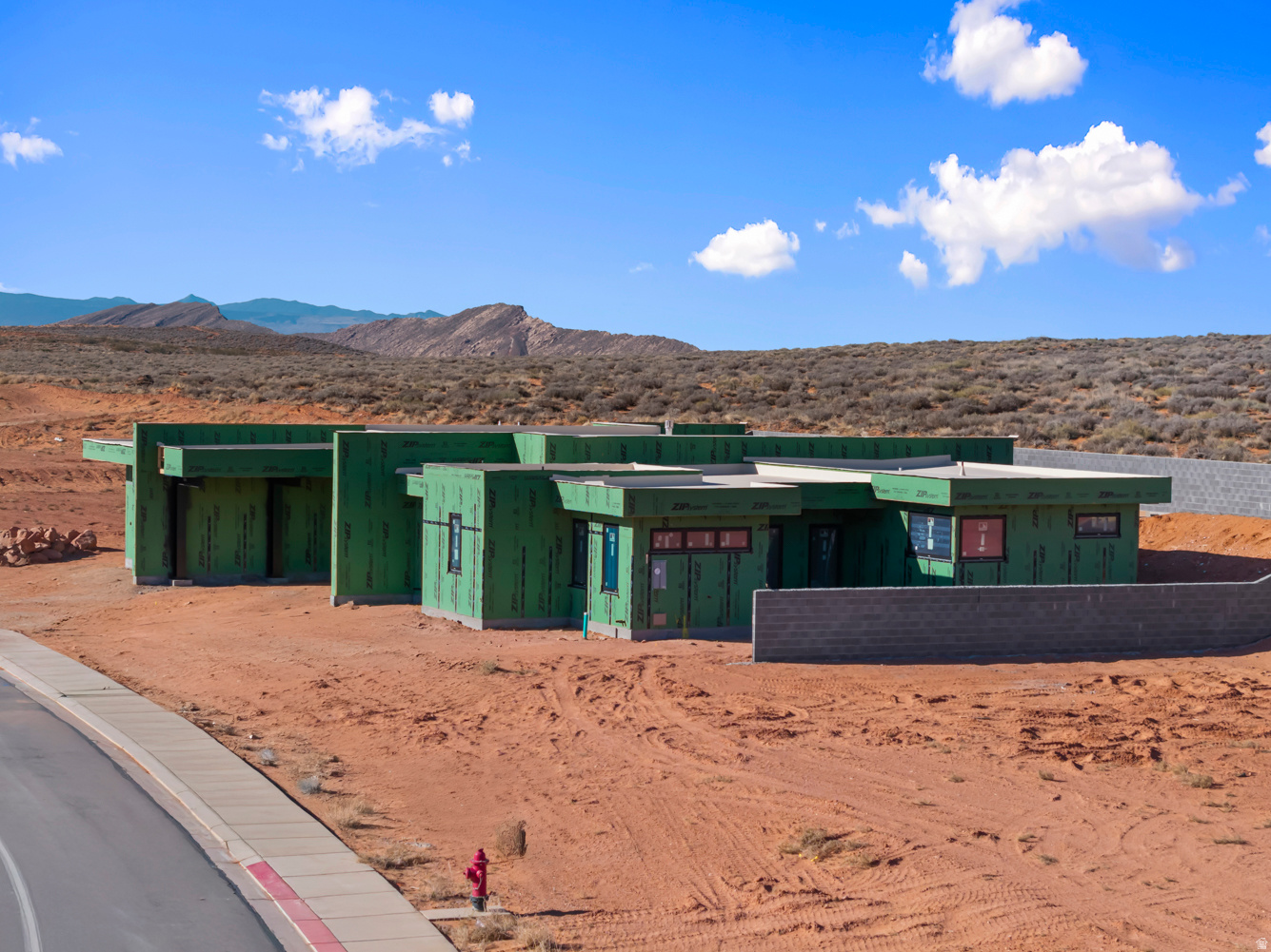 main property photo 18