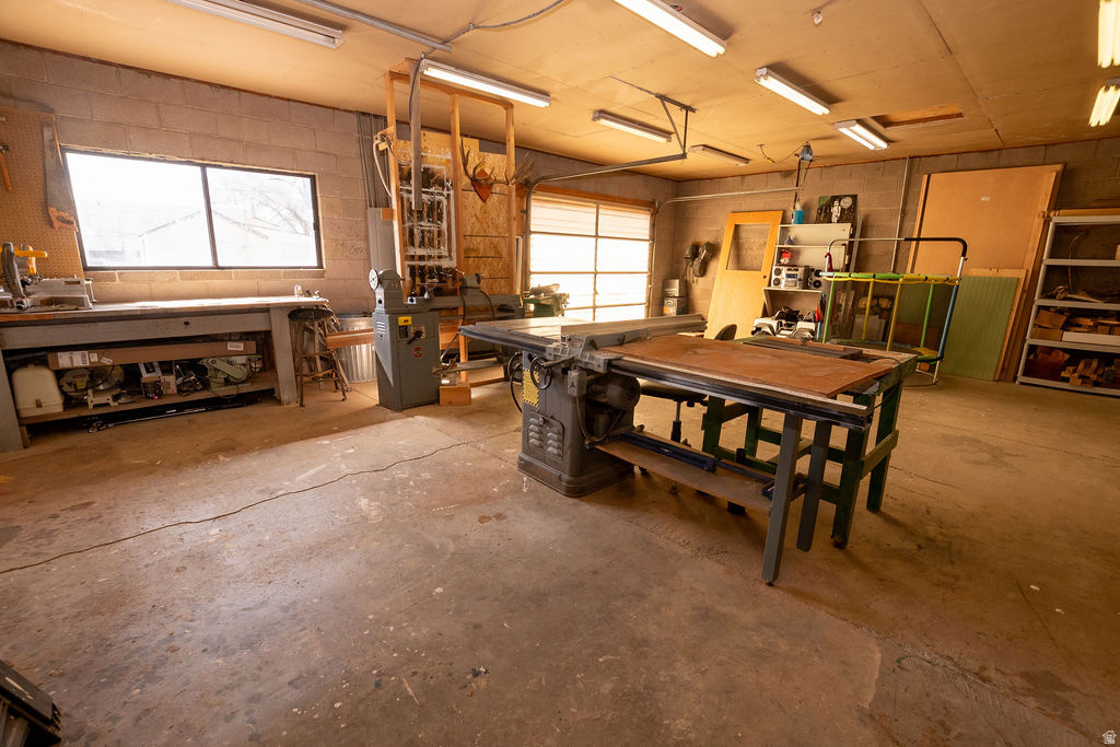 main property photo 49