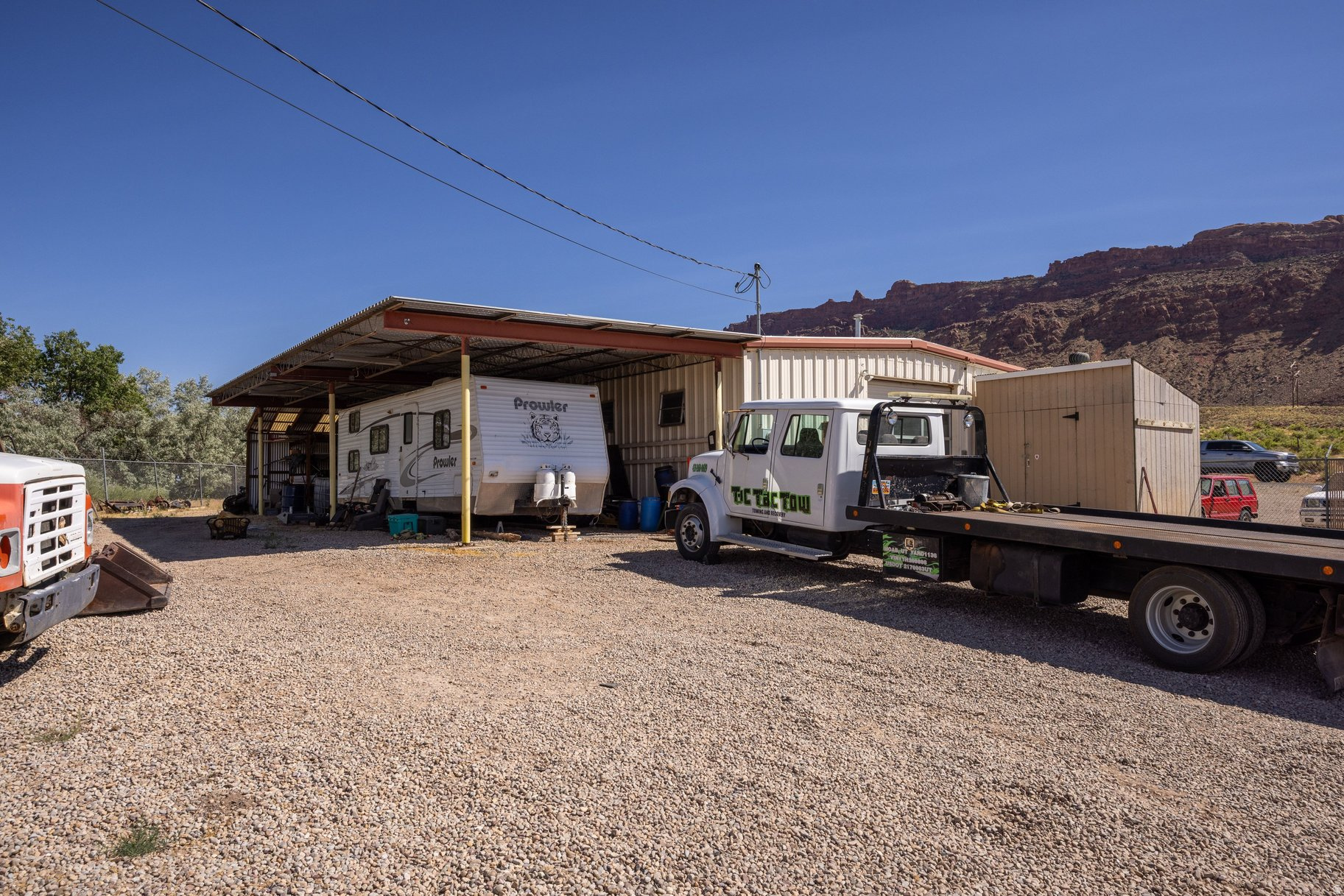 main property photo 9