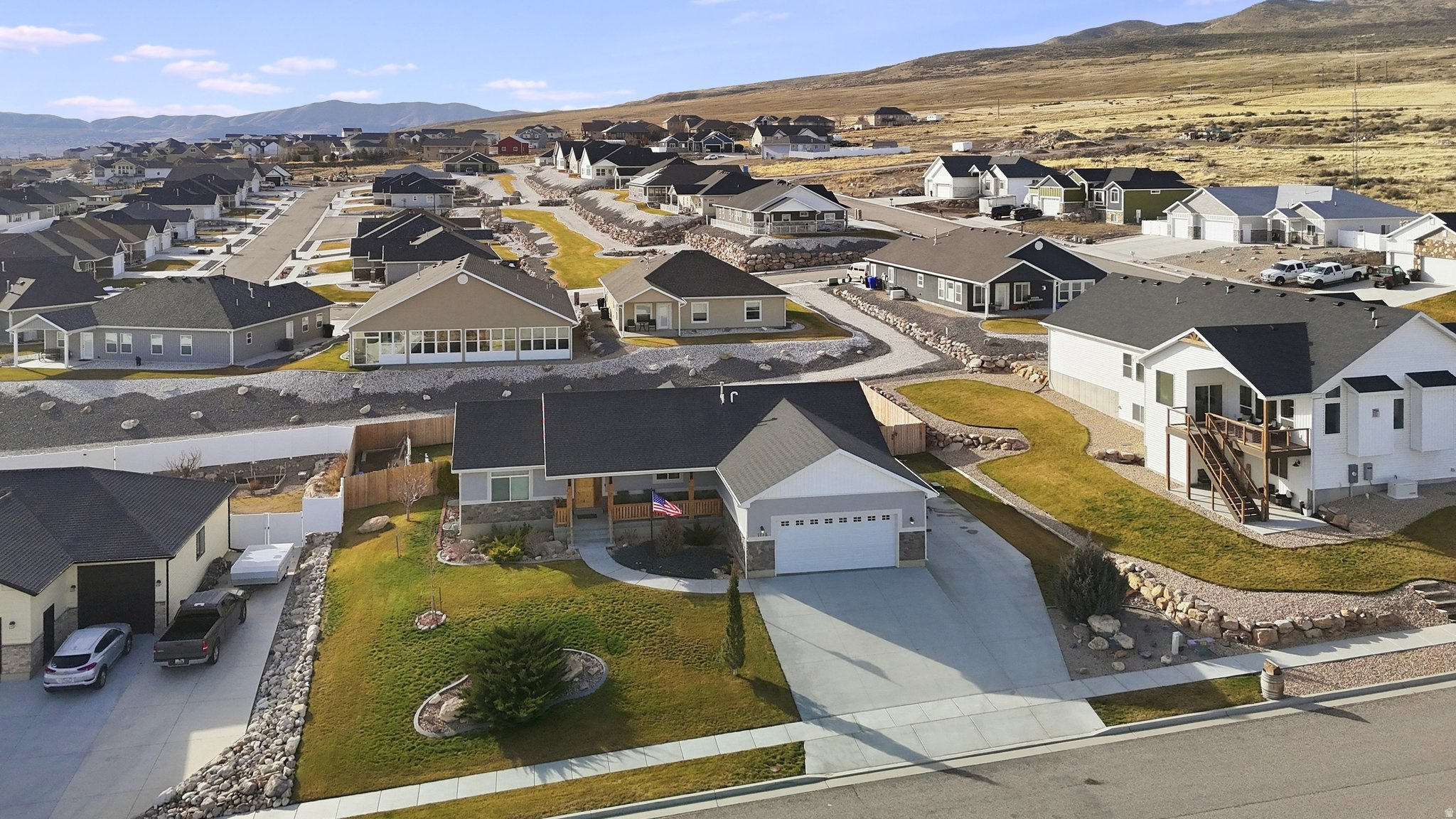 main property photo 26