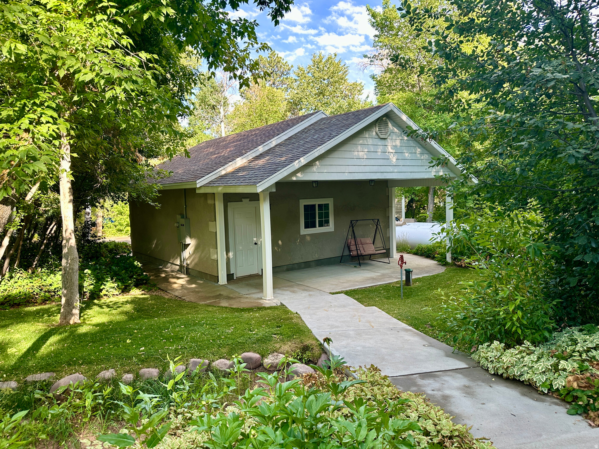 main property photo 104
