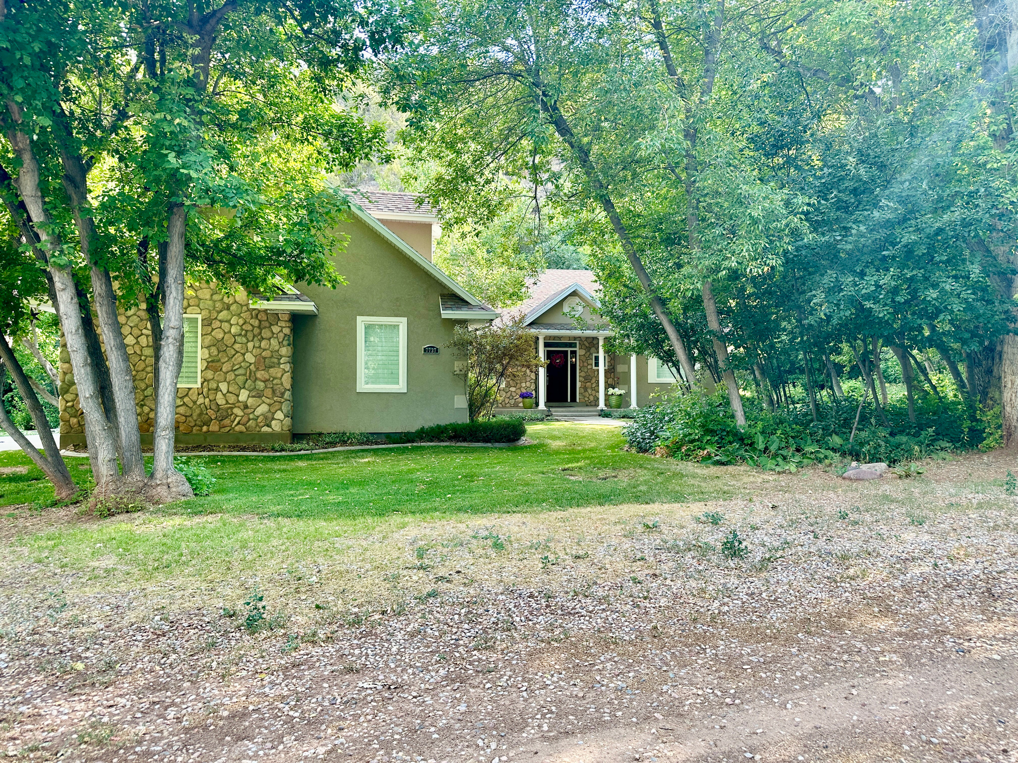 main property photo 107