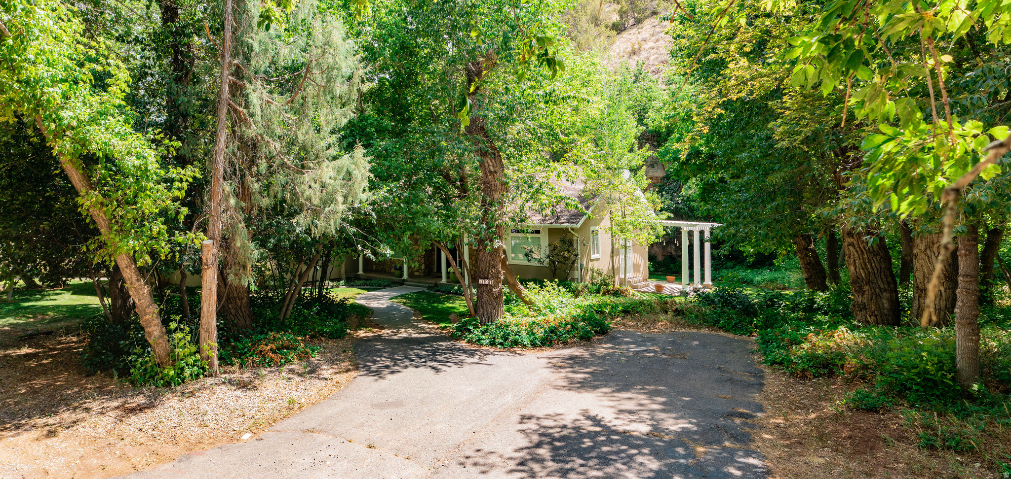 main property photo 135