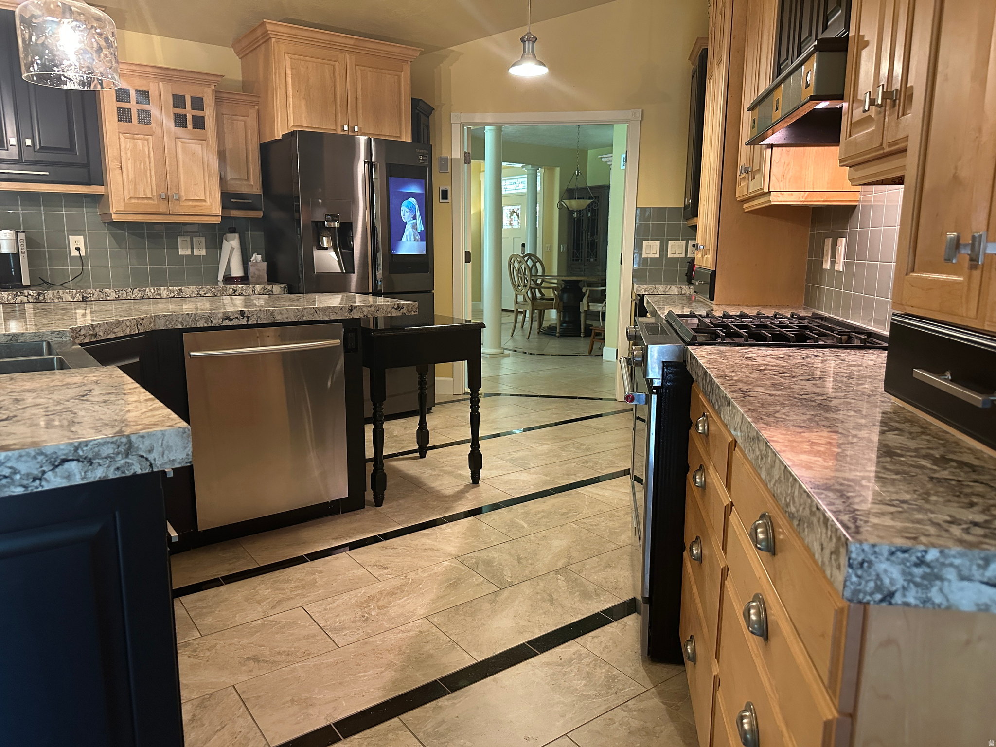 main property photo 18