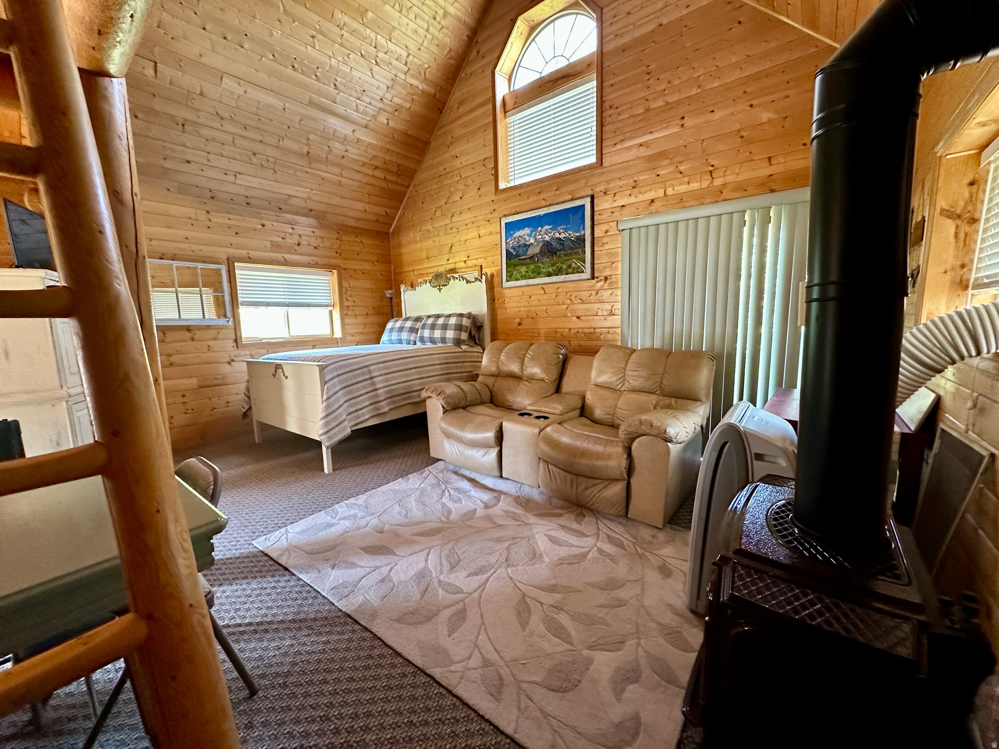 main property photo 75