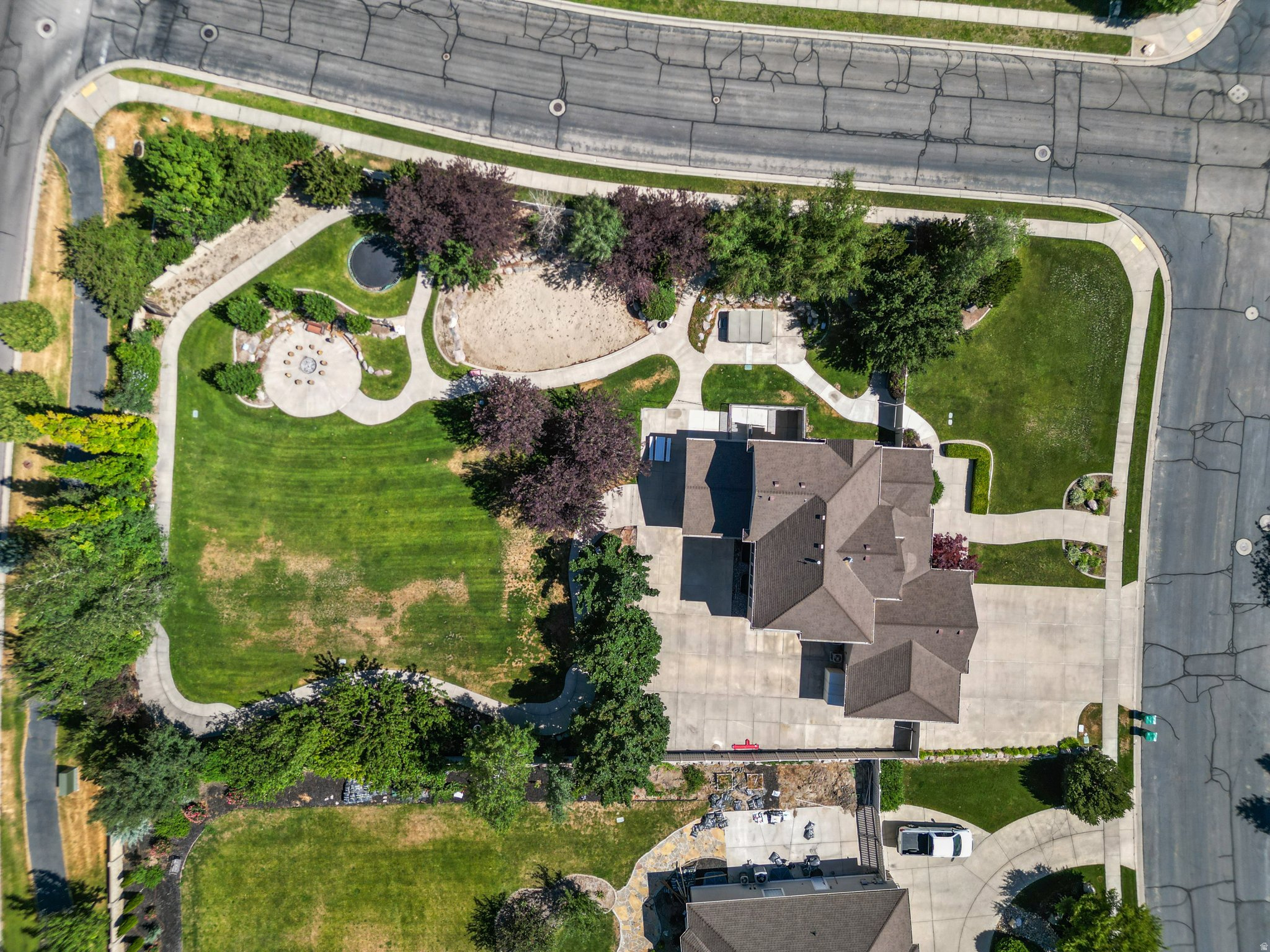 main property photo 58