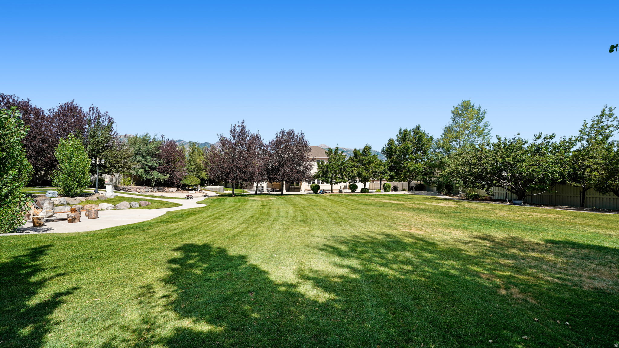 main property photo 66