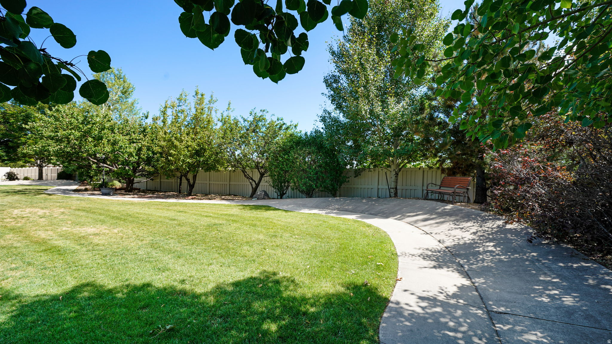 main property photo 67