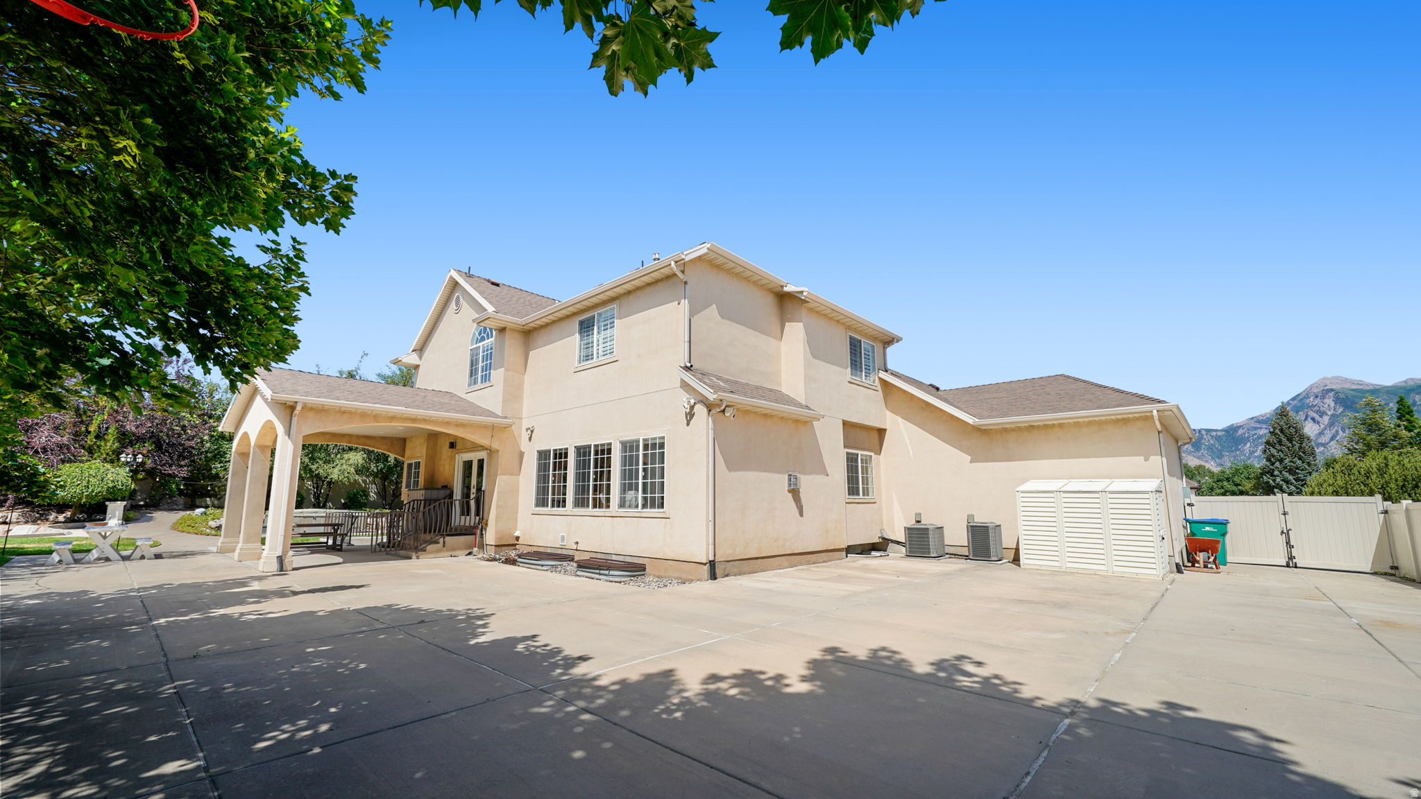 main property photo 74