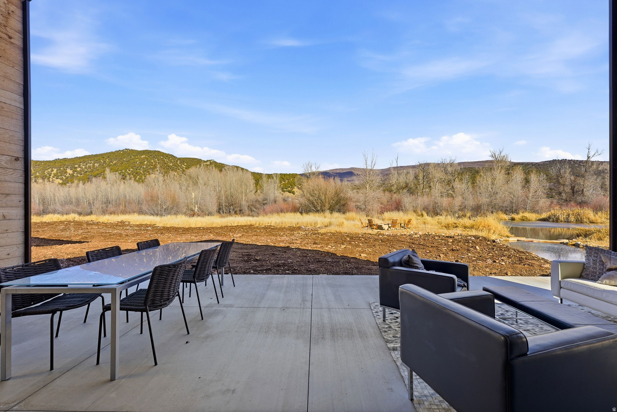 main property photo 128