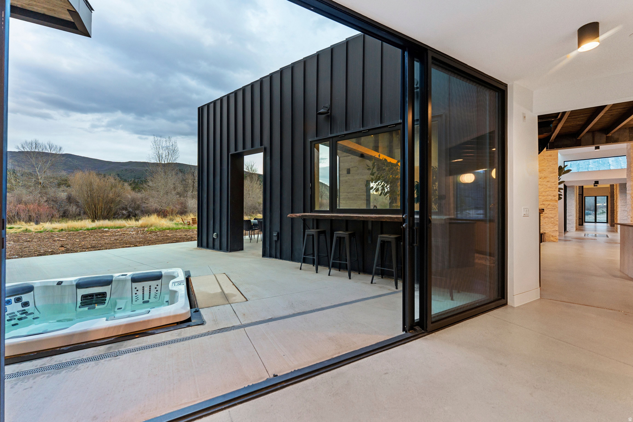 main property photo 165