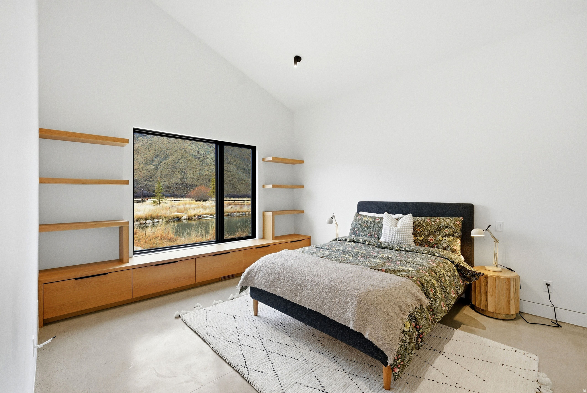 main property photo 54