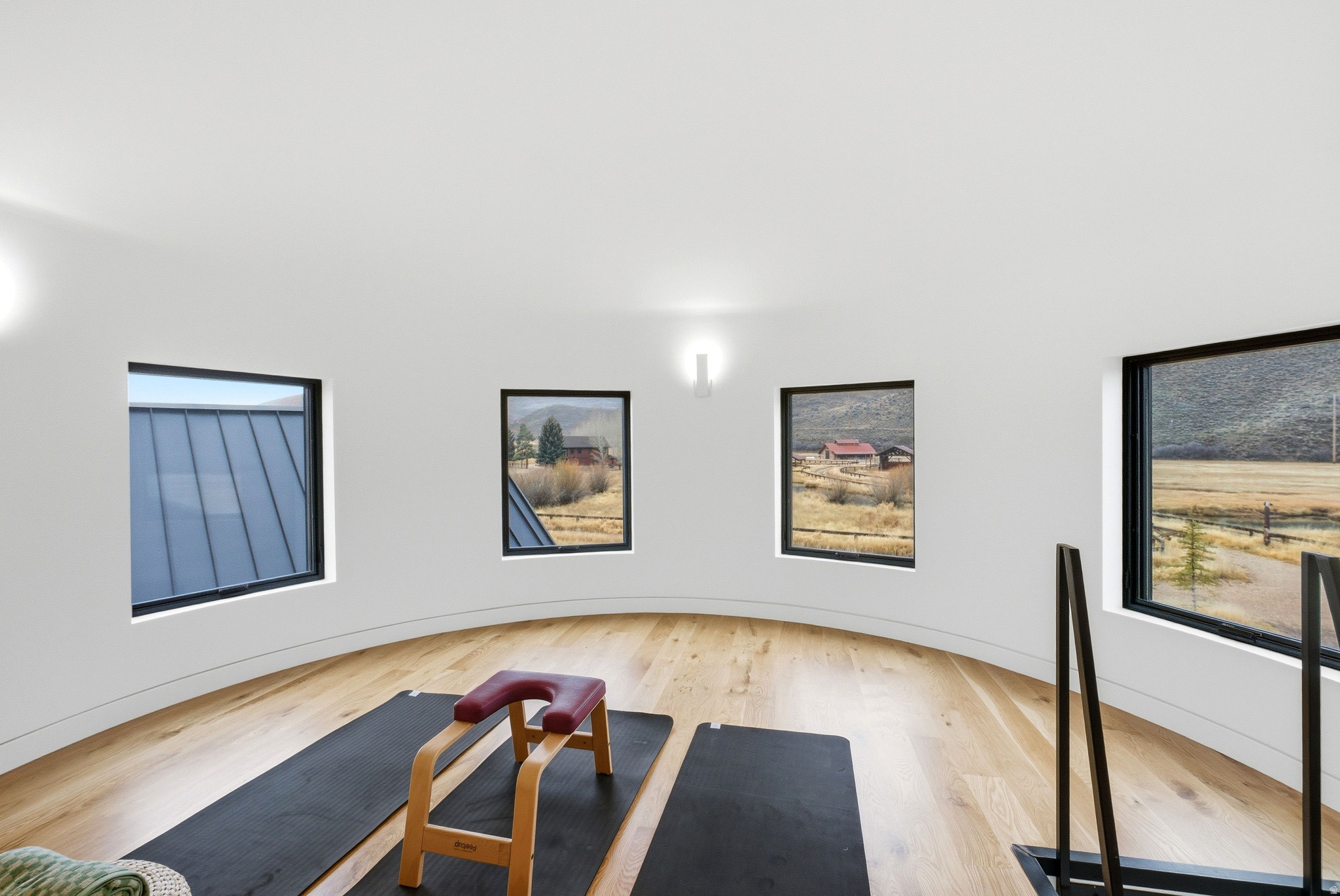 main property photo 61