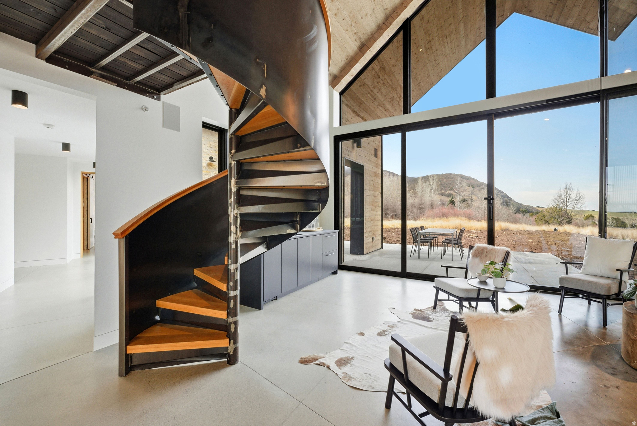 main property photo 66